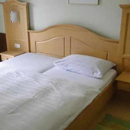 Landgasthof Klausner ゲストハウス