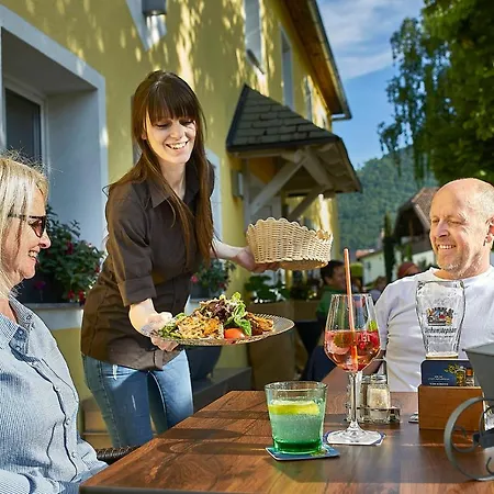 Landgasthof Klausner Guest house