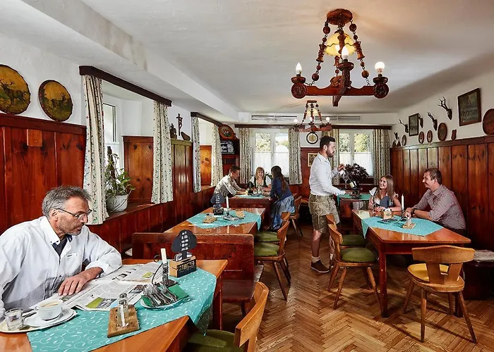 Πανσιόν Landgasthof Klausner 3*